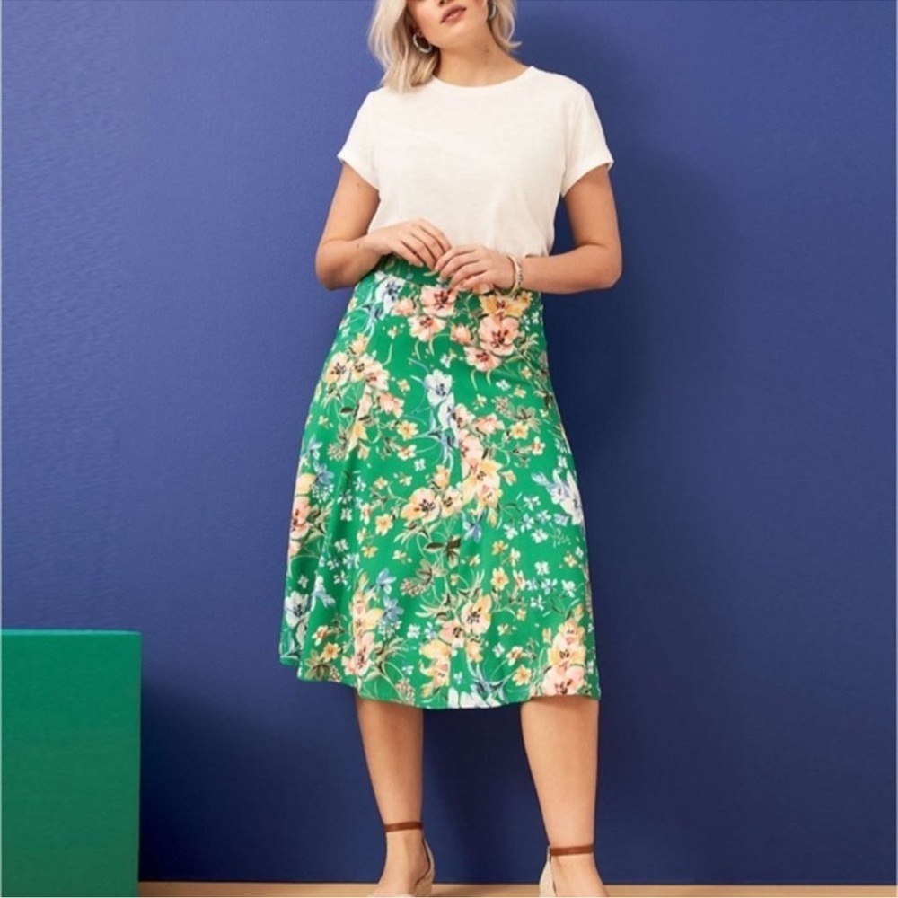NWT LOFT Floral Green Midi Skirt